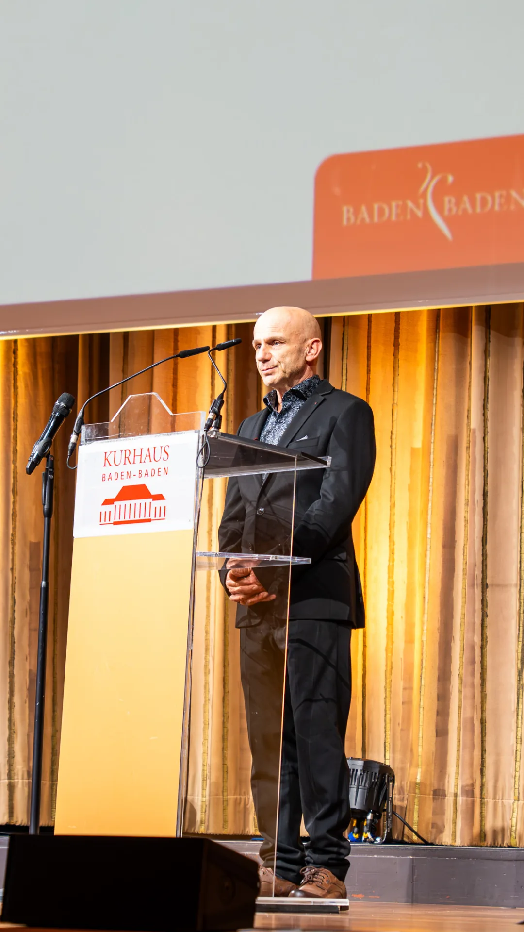 Oberbürgermeister-Kandidat, Wahlkampf 2026 — 04