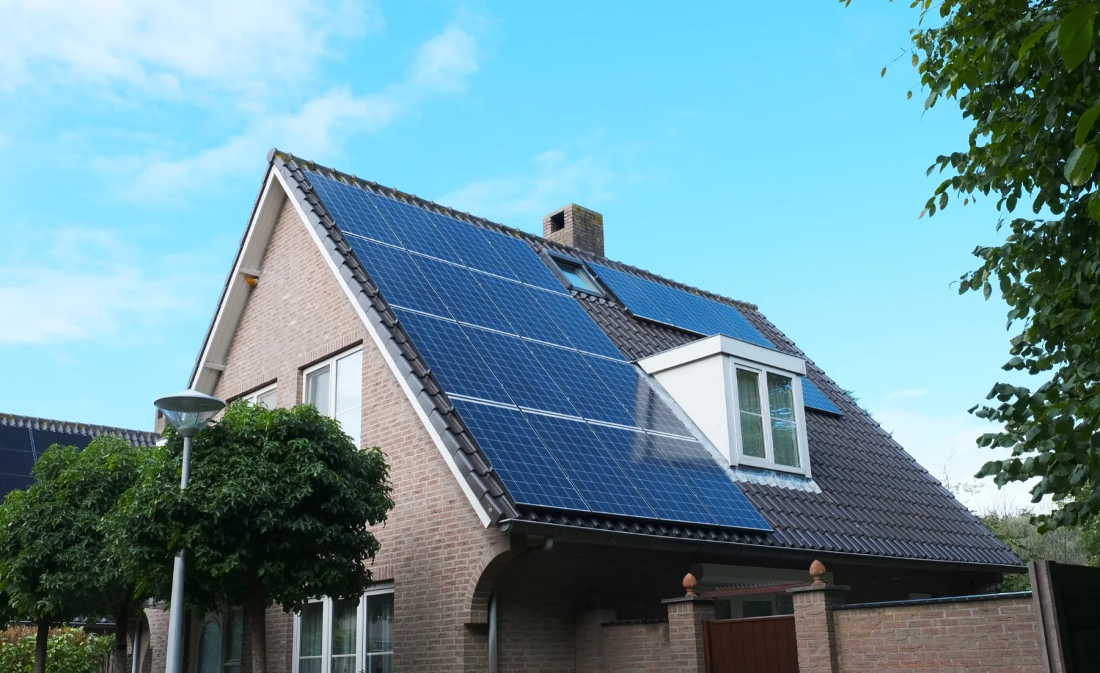 Elektro Gressinger — Photovoltaik-Anlage auf dem Dach
